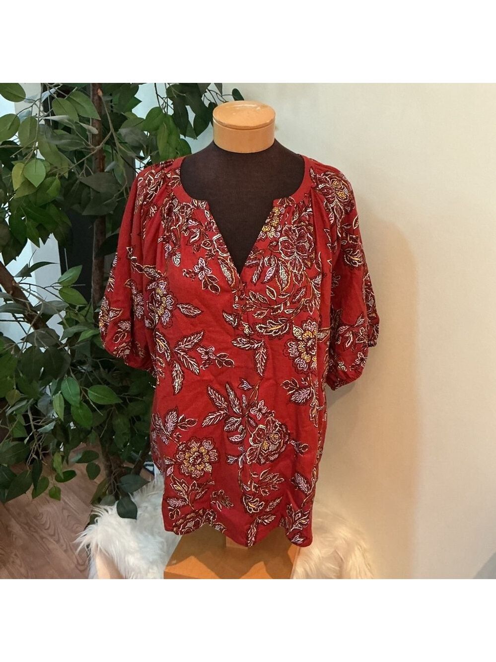 Nine West linen look floral open neck blouse Woman's size 2X